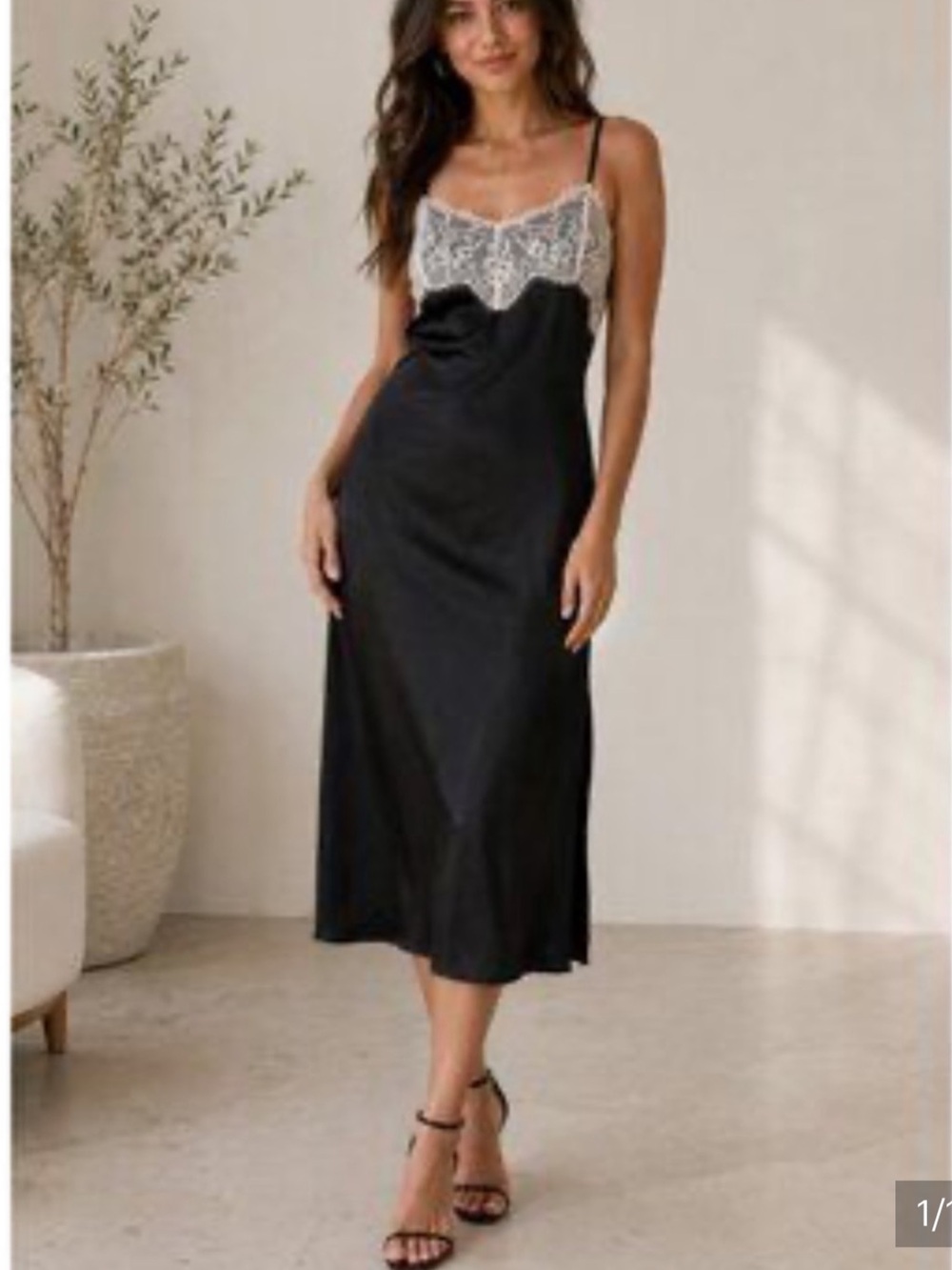 Wid Fable Women’s Satin Lace-Trim Midi Slip Dress Black/Cream Sz Small NWT